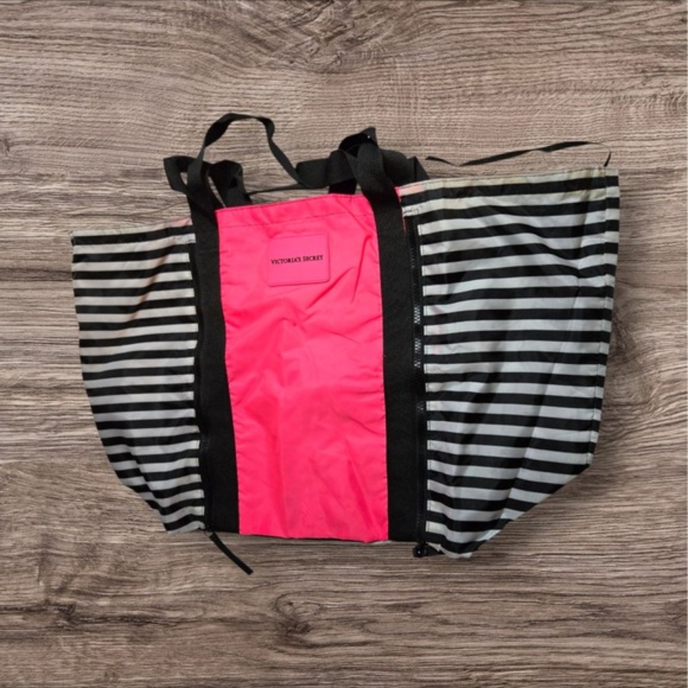 Victoria Secret  Zip front PKT Open Tie Top BLK/WH/ Pink Tote Poly Lined Bag NWT